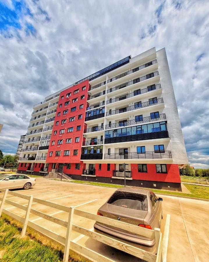 Apartament Delux باكاو المظهر الخارجي الصورة