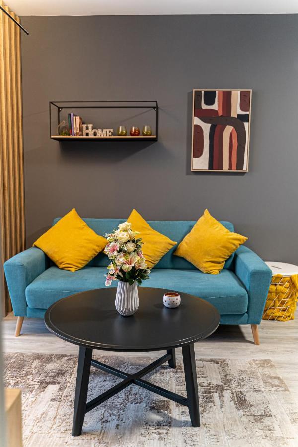 Apartament Delux باكاو المظهر الخارجي الصورة