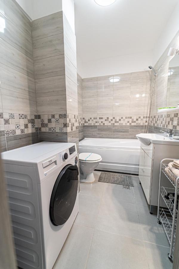 Apartament Delux باكاو المظهر الخارجي الصورة